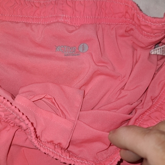 Old navy small running shorts - Picture 5 of 5